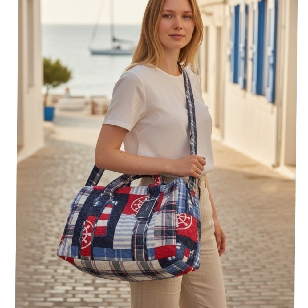 NWT Home Reflections Nautical Themed quilted duffle bag